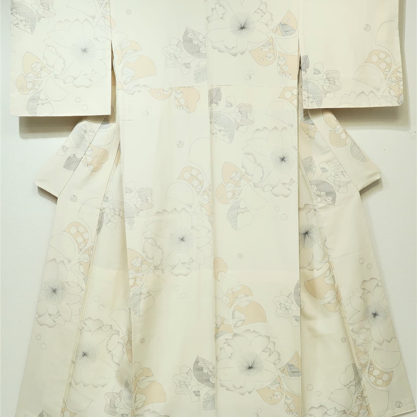 アンティーク　弓岡　壱の蔵　袋帯　牡丹　菊　刺繍